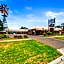The Settlement Historic Hotel