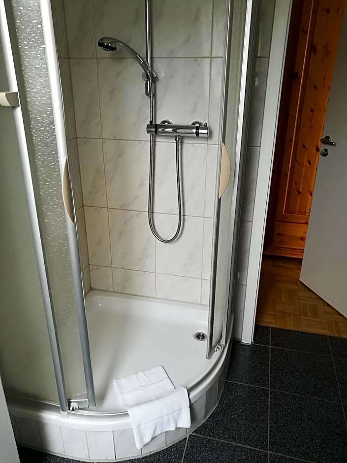 Gästehaus Grunewald Bed & Breakfast