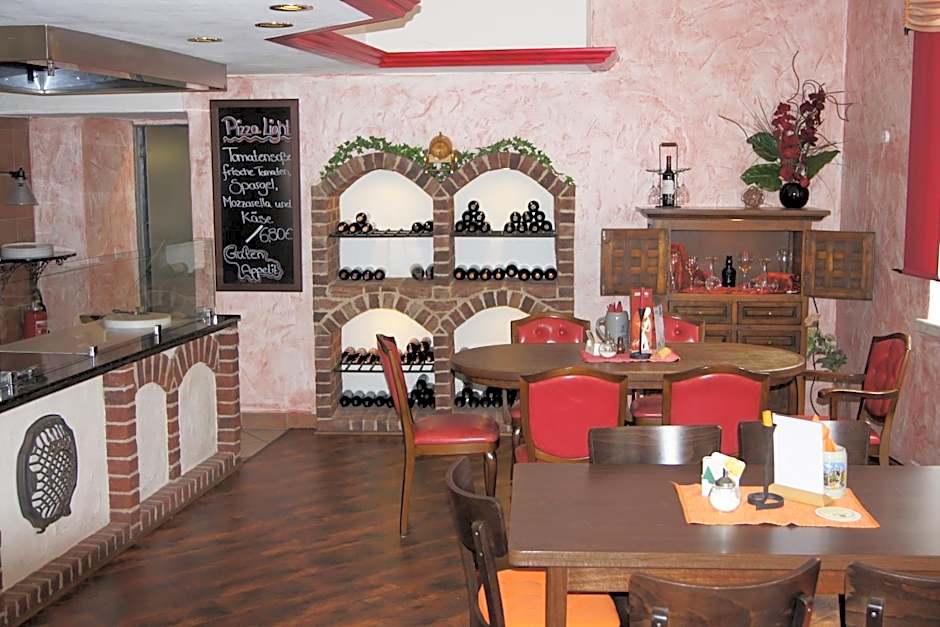 Hotel "Drei Rosen" OHG Regina & Hans - Peter Faßbinder