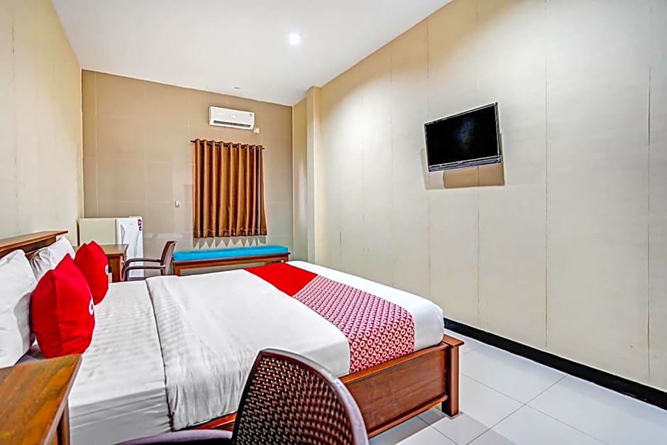 OYO 90889 Dkb Residence