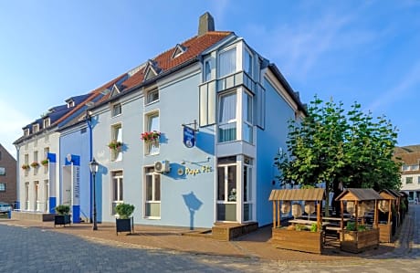 Hotel Nibelungen Hof