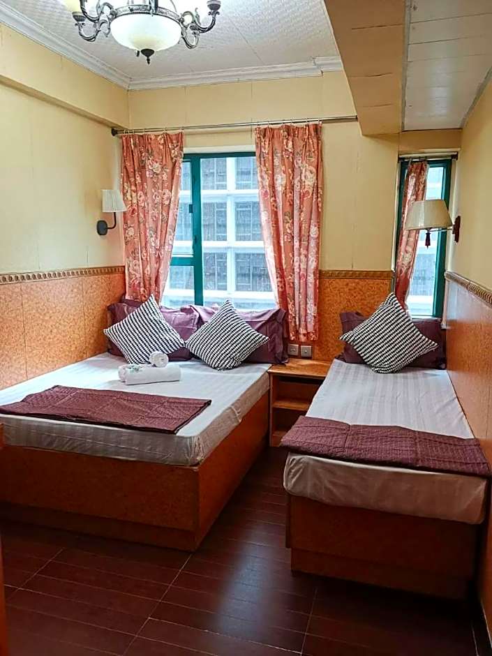 Pay-less Guesthouse (7/F-A9 )