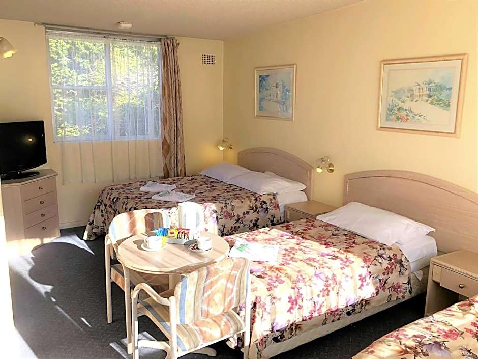The Clarendon Motel Katoomba