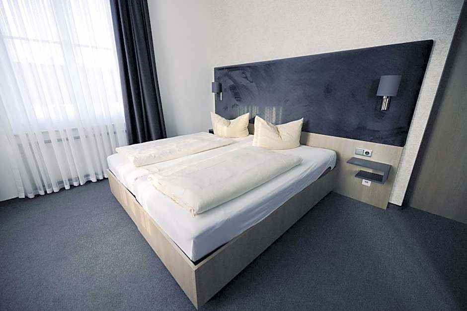 N9 Hotels