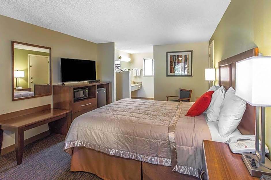 Rodeway Inn Glenwood Springs Area – Glenwood Springs, CO