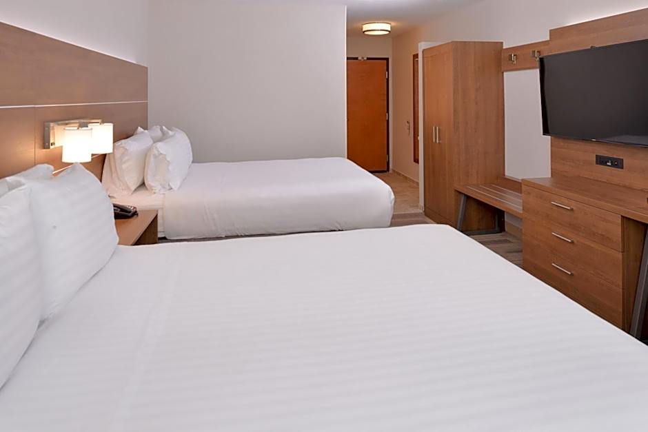 Holiday Inn Express Mineral Wells By IHG