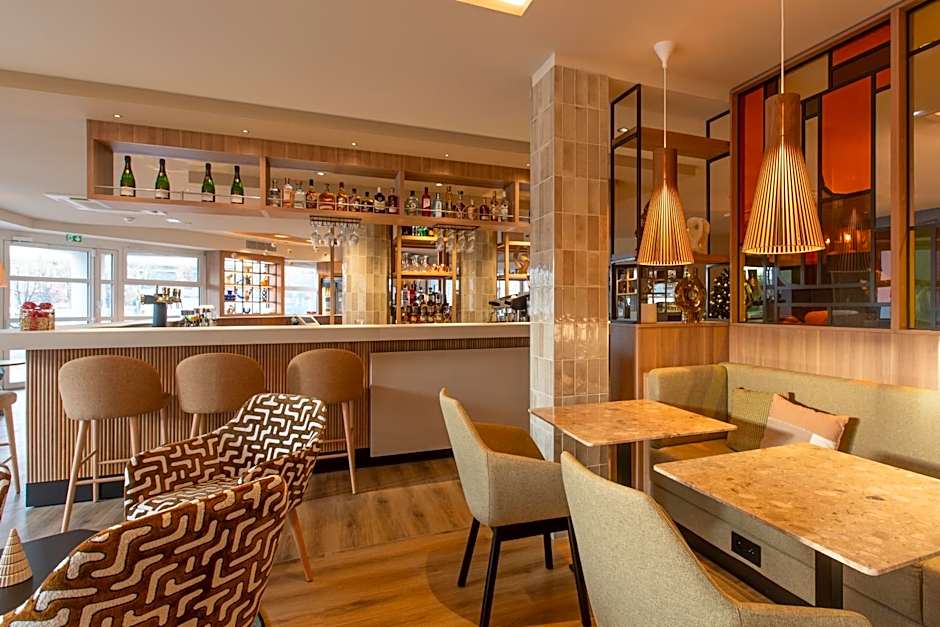 Campanile Reims Centre - Cathedrale