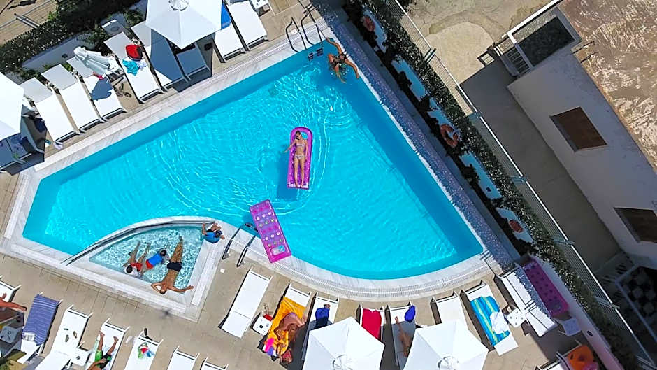 AGRELLI Hotel & Suites