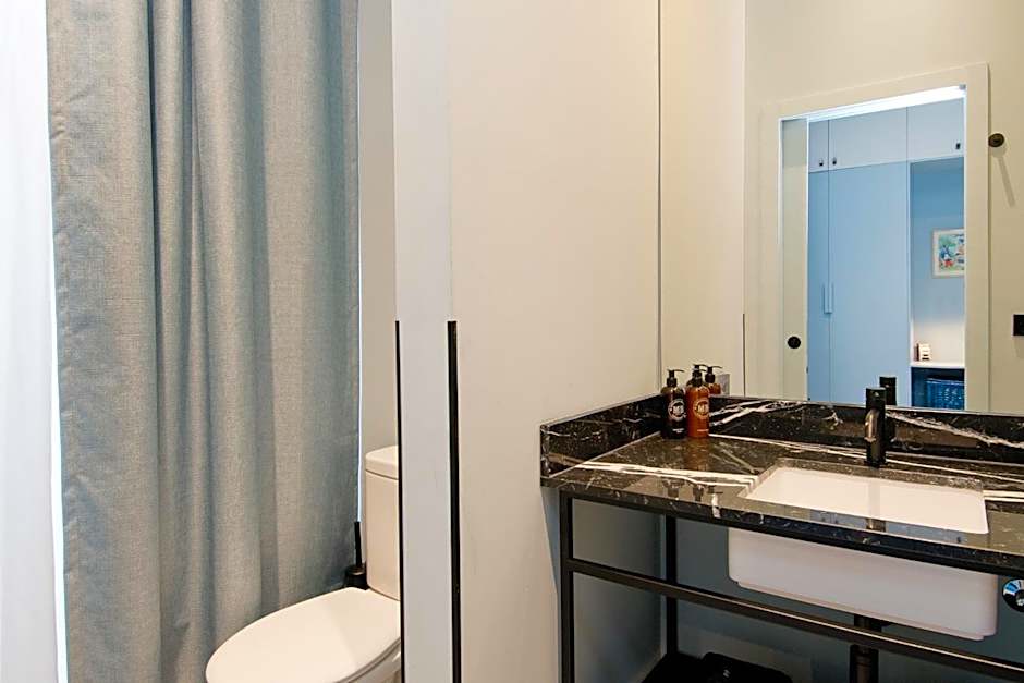 Amor de Dios 17 Boutique Apartments