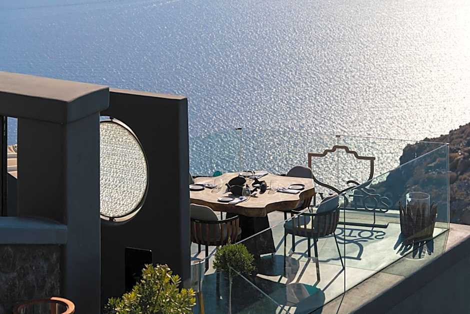 Kivotos Santorini - Preferred Hotels & Resorts