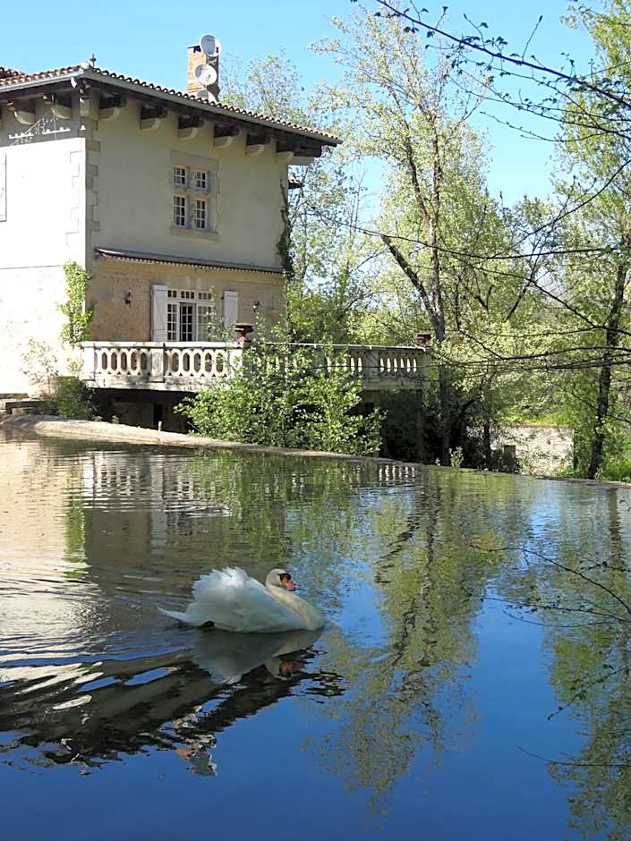 Hostellerie Restaurant Les Gorges de l'Aveyron