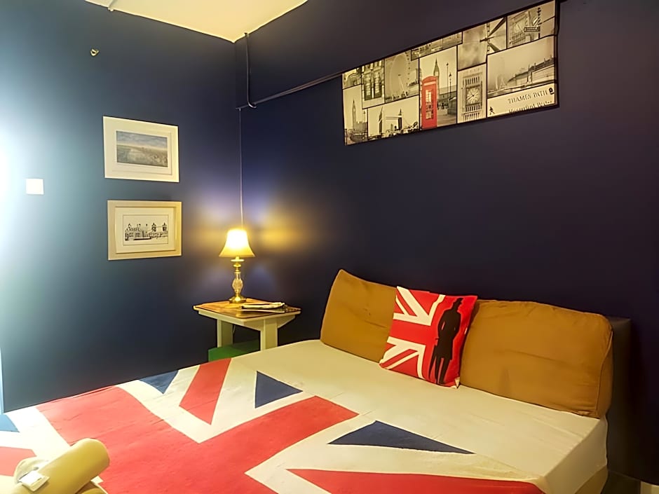 The London Living Apartment at Kebagusan City
