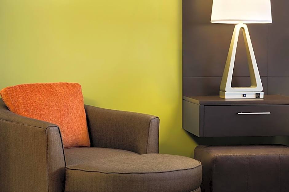 Staybridge Suites West Edmonton By IHG