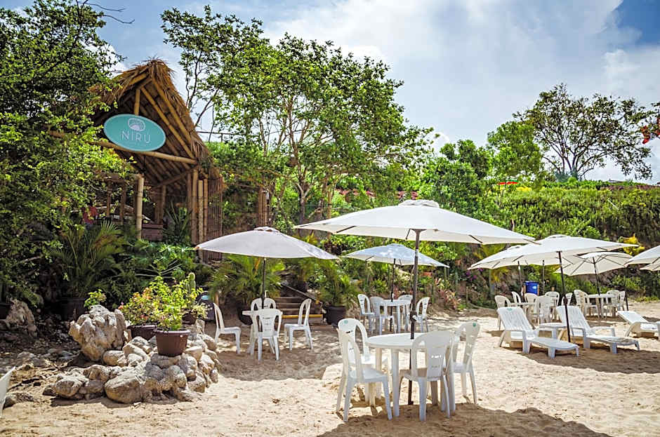 Binniguenda Huatulco & Beach Club