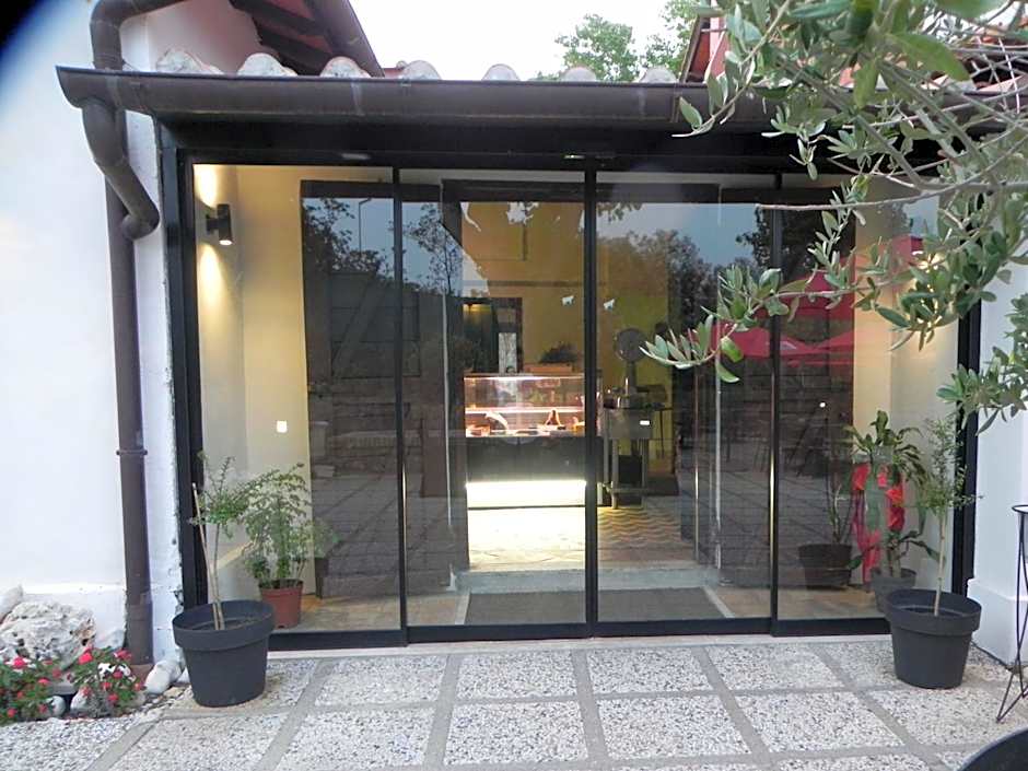 Tenuta del Duca Fiumicino Locanda e Hostaria Guest House