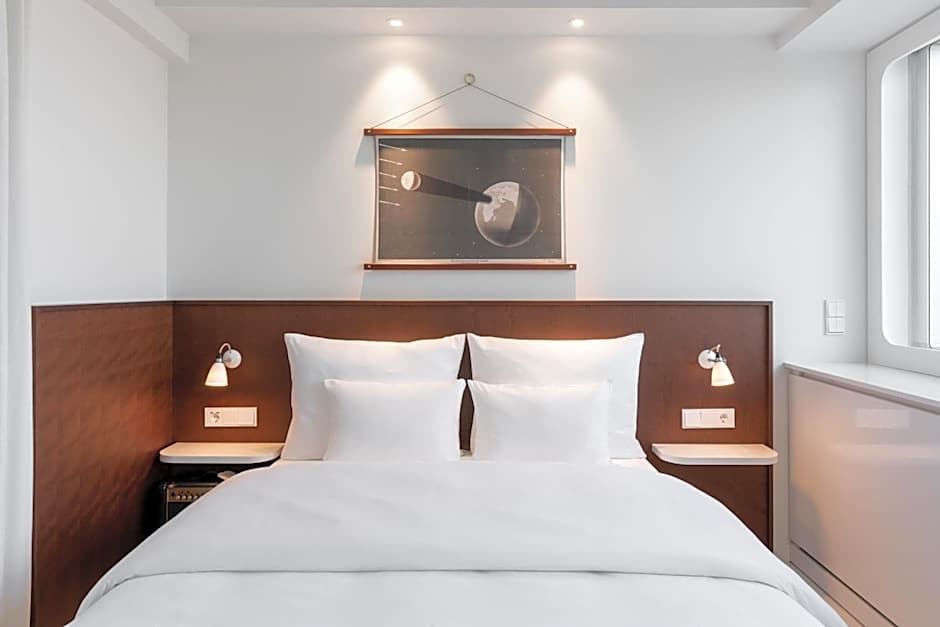 Ruby Luna Hotel Dusseldorf