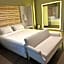 ASPIRE INN & SUITES Orange