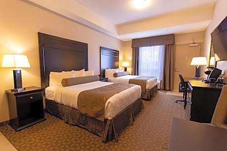 Queen Suite with Two Queen Beds