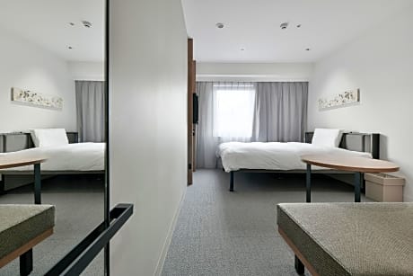 Deluxe Single Room without Cleaning Service