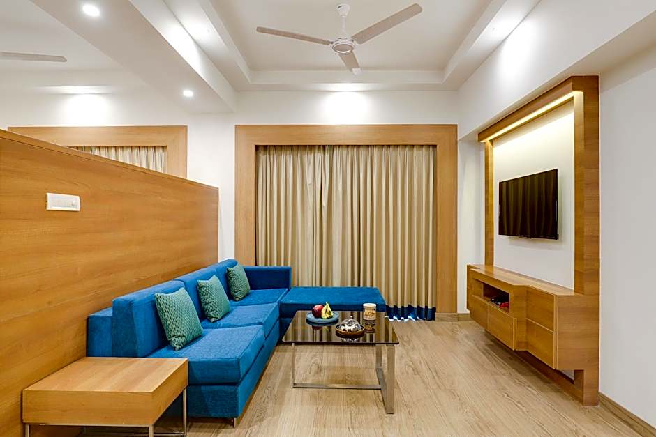 Lemon Tree Hotel Sector 60 Gurugram