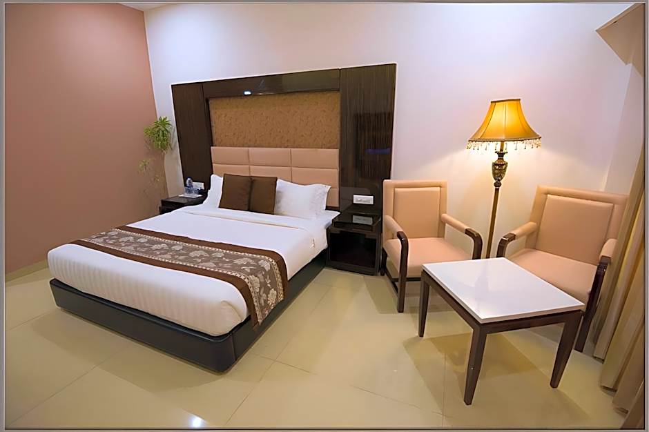 The Celestial Park Hotel