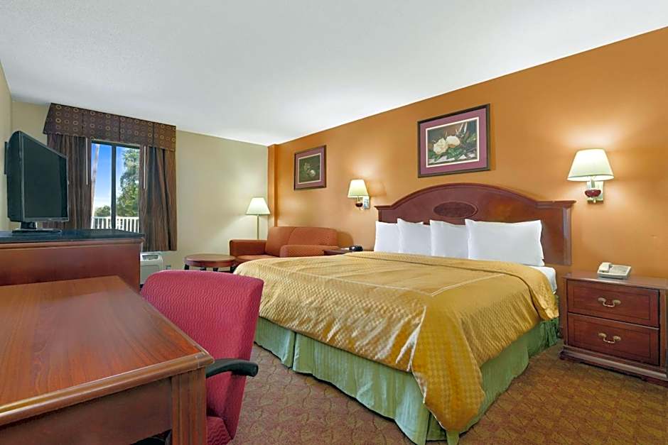 Ramada Limited Columbia