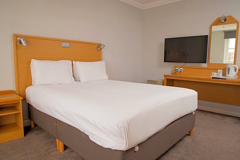 Royal Hotel, Bar & Grill