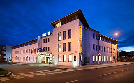 EA Hotel Populus
