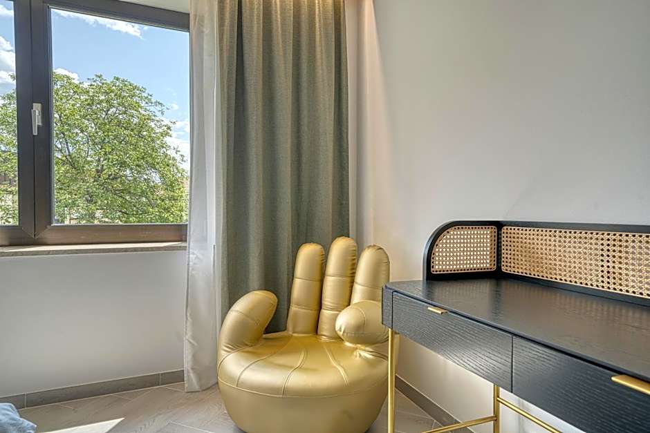 goldfinger + suites