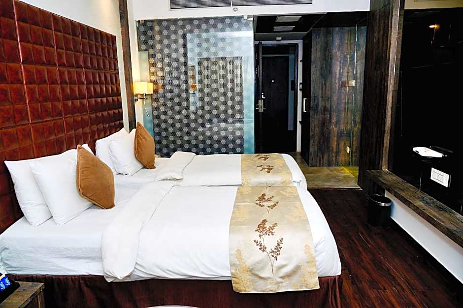 Regenta Central Hotel & Convention Centre Nagpur
