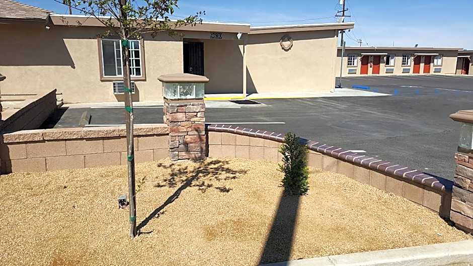 Motel 6 Hesperia, CA - East