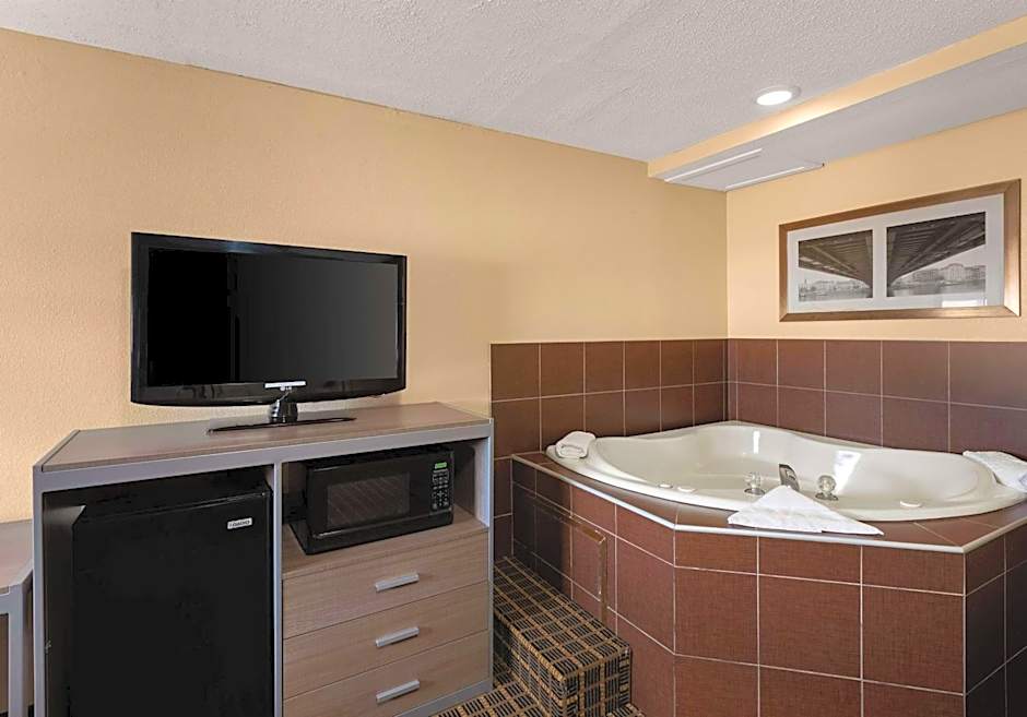 Best Western Adena Inn