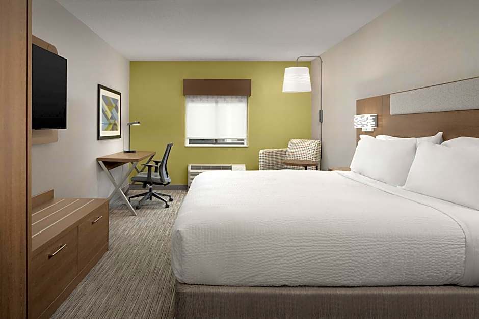 Holiday Inn Express Boston  Saugus By IHG