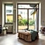 San Babila Suite