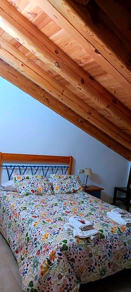 ALTOGREDOS Hotel Rural y apartamentos turísticos