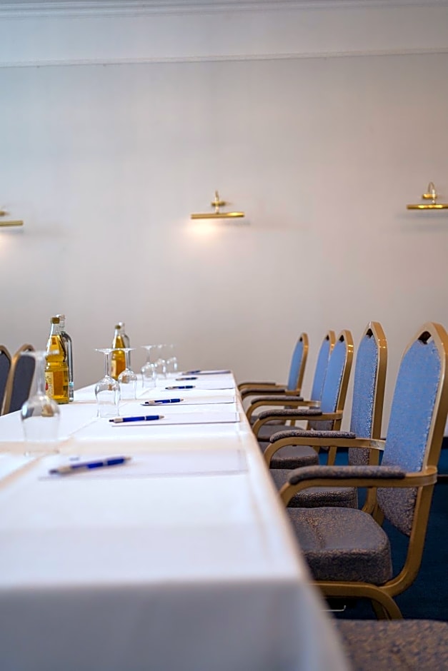 PK Parkhotel Kurhaus
