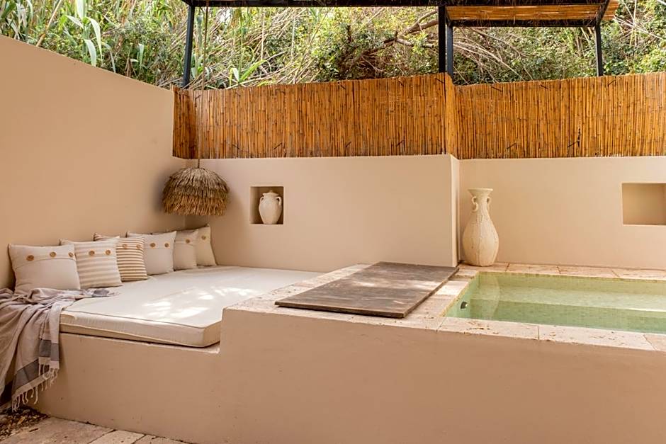 GAIA Alaçatı BY THE SEA - Adult Only