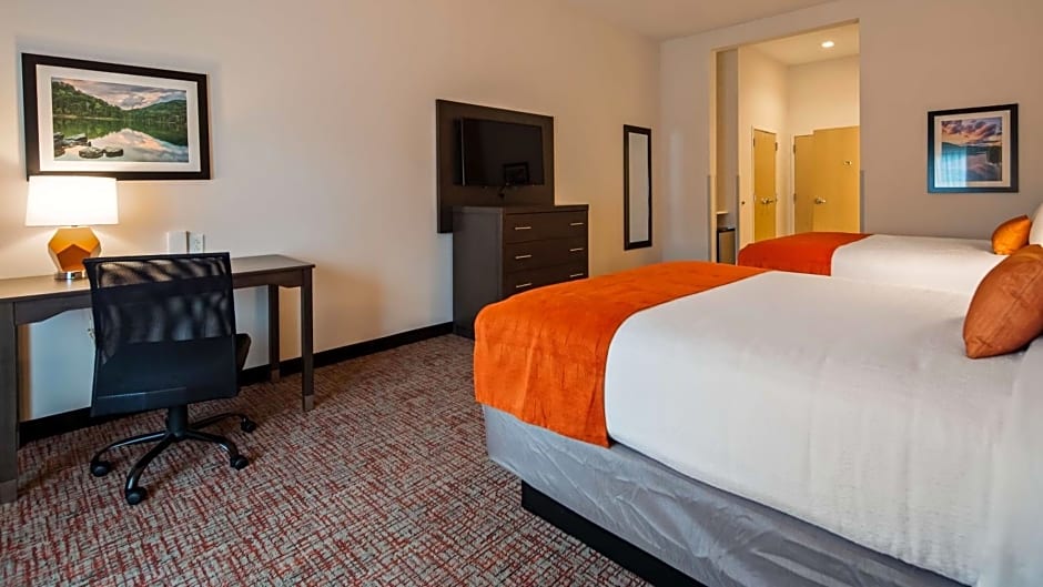 Best Western Plus Elizabethtown Inn & Suites