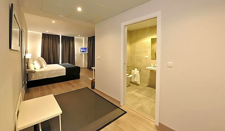 Hotel Salobreña Suites