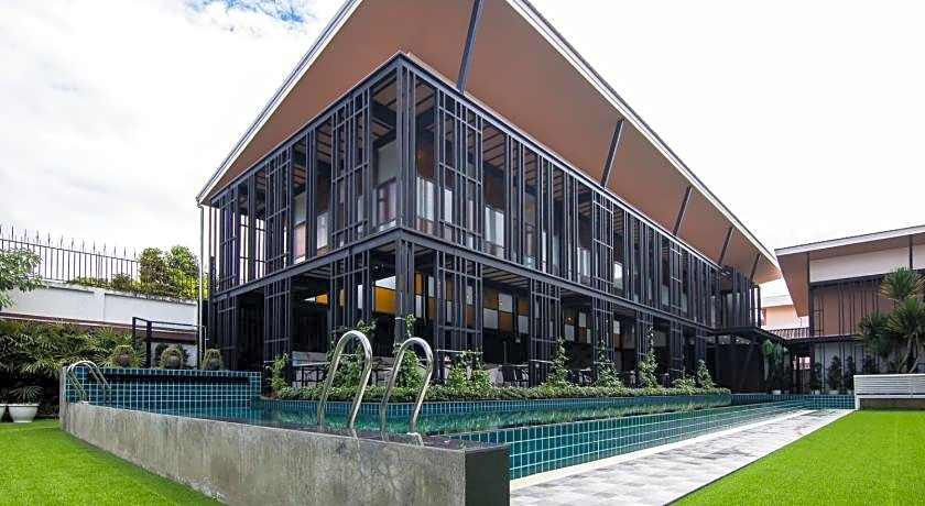 Blue Lagoon Hotel BY diamond