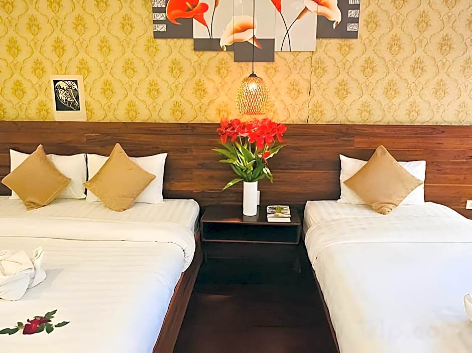 Luang Prabang Mekong Charm River View