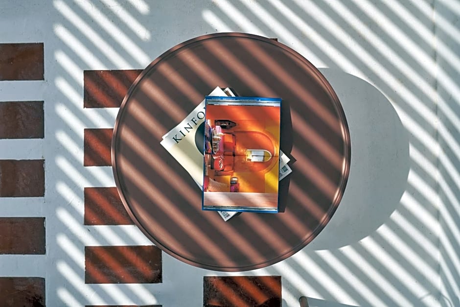 Minois Sugarcube Suites