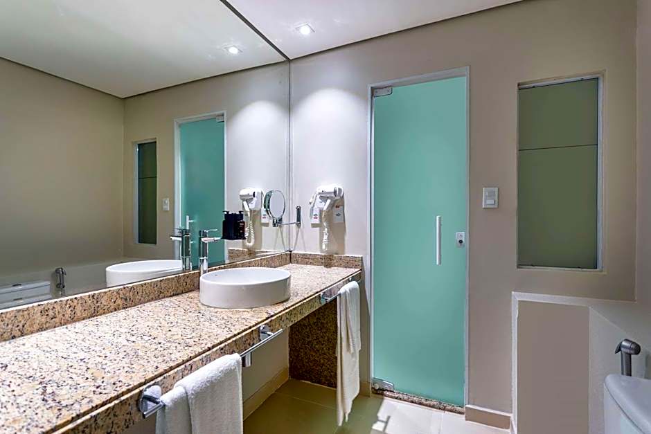 TRYP by Wyndham Manaus