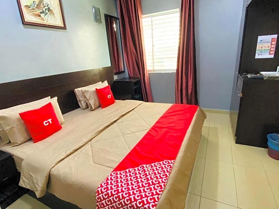 Ct Hotel