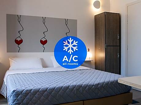 Deluxe Double Room with Shared Bathroom