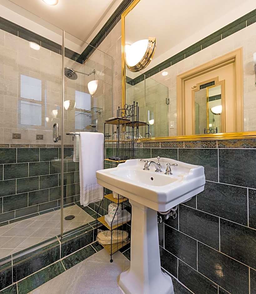 Casablanca Hotel by Library Hotel Collection
