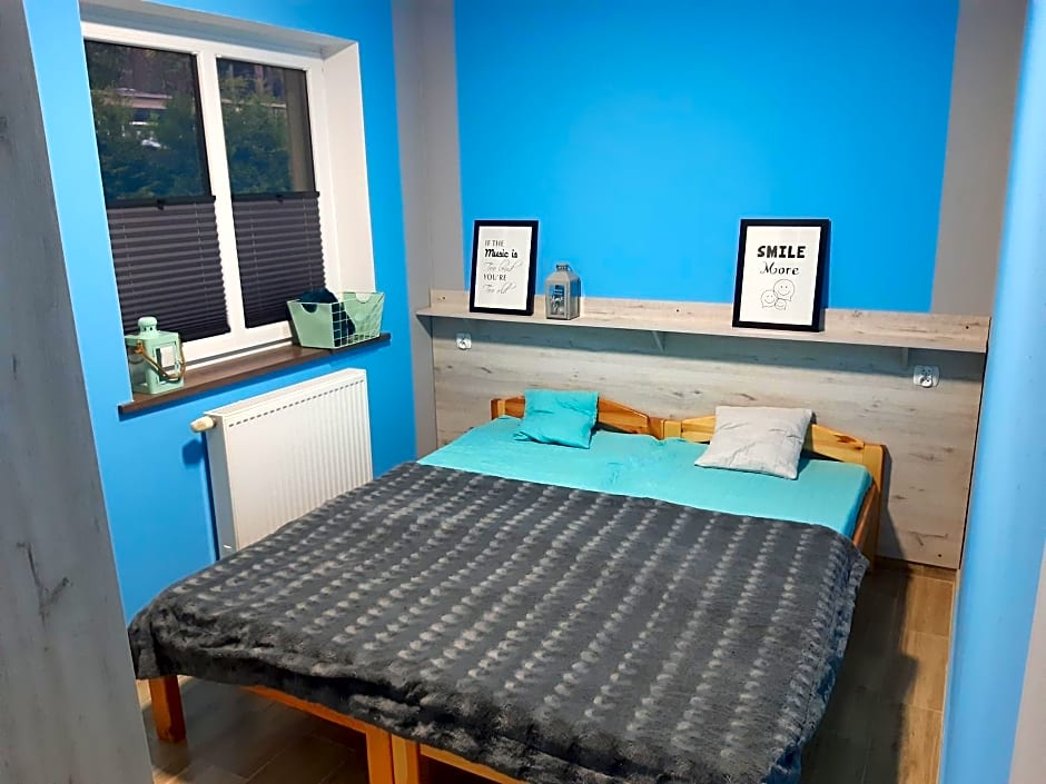 DOMEK U FLORIANA I KONRADA