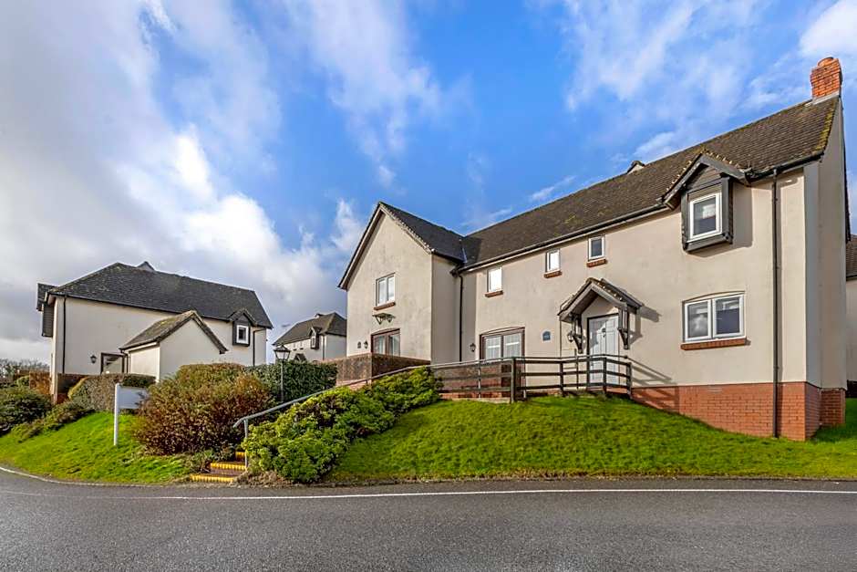 Woodford Bridge Country Club