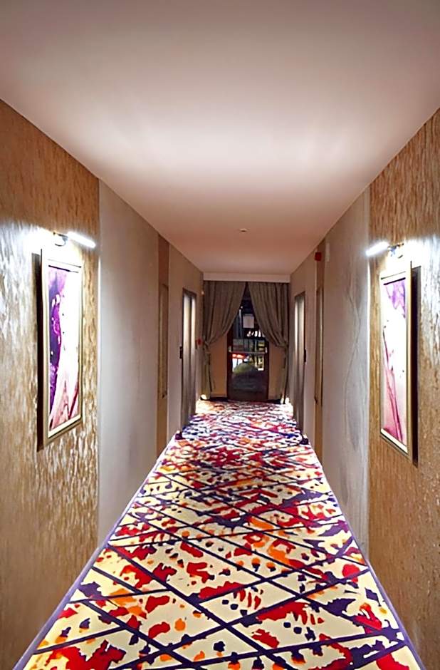 Europe Hotel & Casino All Inclusive