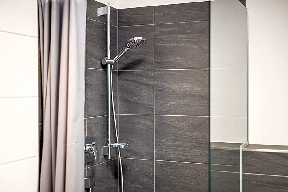 myQuartier Central City Suites digital self check in